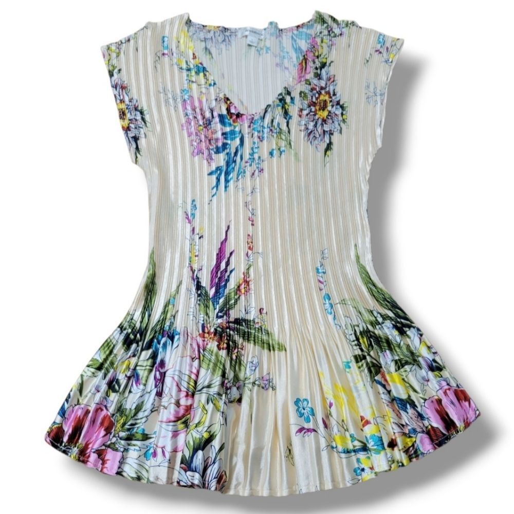 Dressbarn Top Size Large Women's Blouse With Accordion Pleats Pleated Top Floral